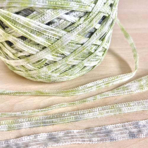 uno☆SALE中32，ジャンクジャーナル素材。フリンジ加工裂き布リボン