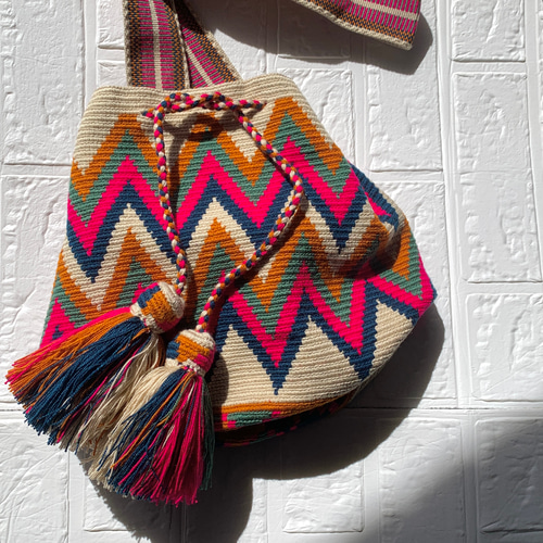 ワユーバッグ　新品　未使用　マルチカラー 楽天市場】ワユーバッグ wayuu bag マザーズバッグ ショルダー