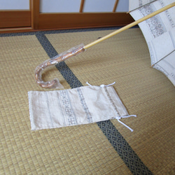 手織り節紬の日傘（傘袋付き） 7枚目の画像