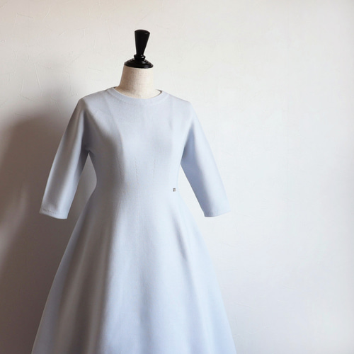 選べる3サイズ◎】ホールガーメント フィットアンドフレアワンピース