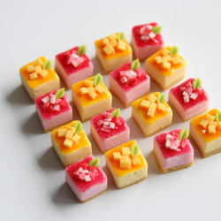 New✨こだわり ムースケーキ （ピアス / イヤリング）苺 マンゴー ミニチュア ケーキ アクセサリー 11枚目の画像