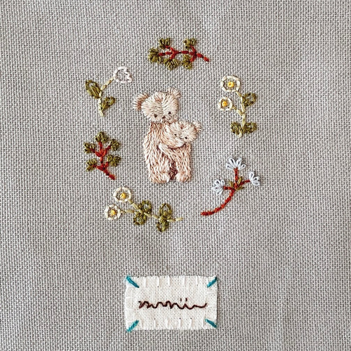 たろうちゃん様オーダー　ハンドメイド　ブックカバー　手刺繍　文庫本　ポケット たろうちゃん様オーダー ハンドメイド ブックカバー 手刺繍