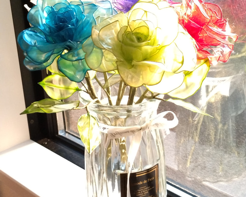 ラナンキュラスと薔薇 アメリカンフラワー（ディップフラワー