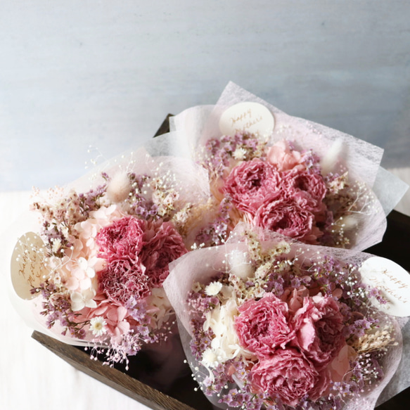 ラナンキュラスのブーケ　母の日ギフト　数量限定   誕生日プレゼント  花束  フラワーギフト　  結婚祝い 1枚目の画像
