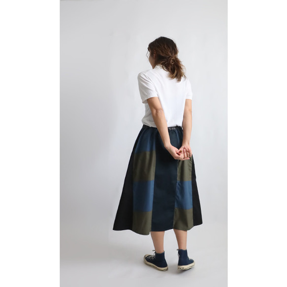 初夏ＳＡＬＥ　７５cm丈　愉快なスカート　パッチワーク　ギャザー　スカート　チノコットン×ベビーキャンバス　Y18B 4枚目の画像