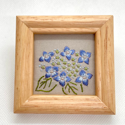 日本刺繍　フレーム付き 紫陽花 絹糸と金糸の小さな刺繍フレーム 壁飾り 日本刺繍 タペストリー