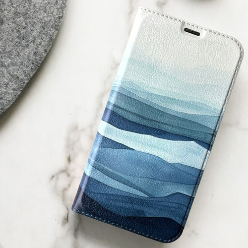 ベルトなし手帳型】BLUE WAVES iPhone スマホケース 海 波 水彩