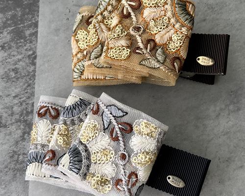 インド刺繍リボン　ポニーフック　ヘアカフ　くすみピンク　ブレード インド刺繍リボン ポニーフック ヘアカフ くすみピンク ブレード