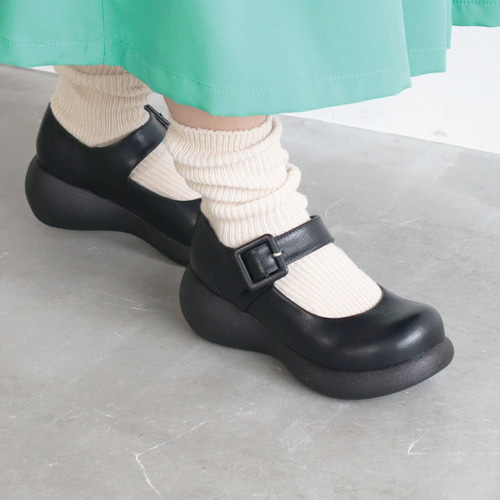 【美品】ナッツワールド　ベルト付きストラップシューズ シューズ通販｜レディース靴 Nuts world (ナッツワールド) 【公式】