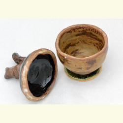 リスカップ　スプーン付き　シュガーポット　置物・小物入れ　栗鼠とどんぐり　こげ茶色　手作り陶器・陶芸 15枚目の画像