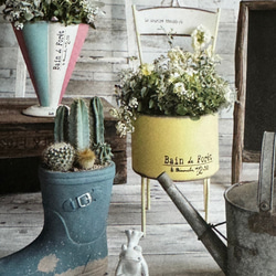 《可愛いアンティーク ブリキ鉢 》ルスリールチェア 観葉植物 多肉植物 お花寄せ植え ブリキ缶 椅子 プランター 574 2枚目の画像