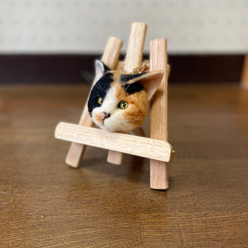 三毛猫の猫バッグチャーム769 猫ブローチ 羊毛フェルト 猫バッグ
