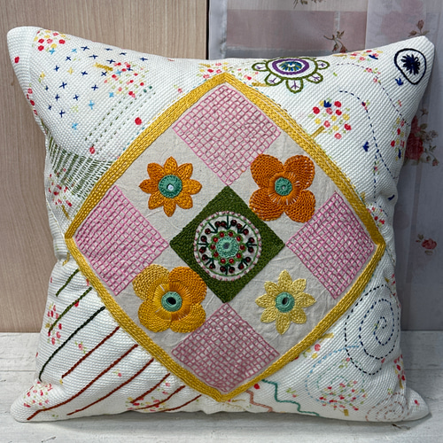 パーティを彩るご馳走や 【リネン刺繍 ちい様オーダー専用ページ