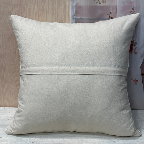 【リネン刺繍　ちい様オーダー専用ページ】クッションカバー　マルチクロス パーティを彩るご馳走や 【リネン刺繍 ちい様オーダー専用ページ