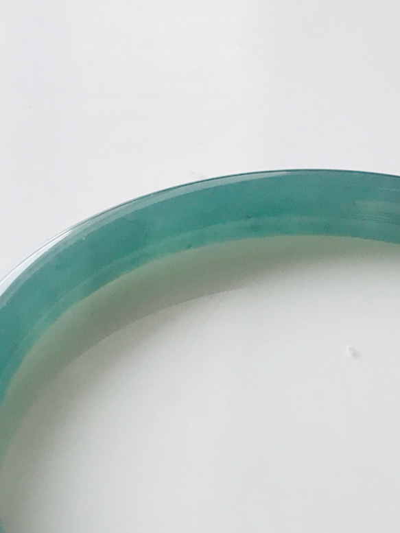 [B310-080] ジェイド　JADE  ヒスイ　本翡翠　バングル　グアテマラ産　アイスブルーグリーン　52.4mm 5枚目の画像