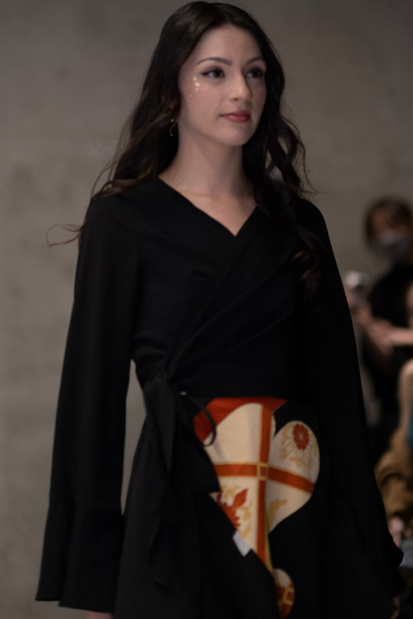 着物リメイク　フレア袖カシュクールブラウス Vivat Veritas 日本風 イベント