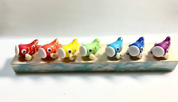 ☆七色の鯉のぼり(受注生産)　樹脂粘土　置物　五月の節句 3枚目の画像