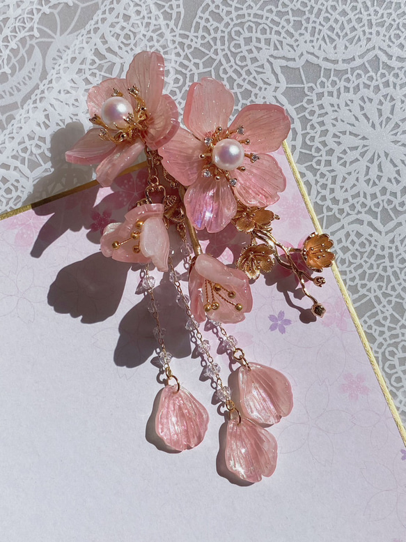 ゴージャスな桜満開のヘアクリップ 7枚目の画像