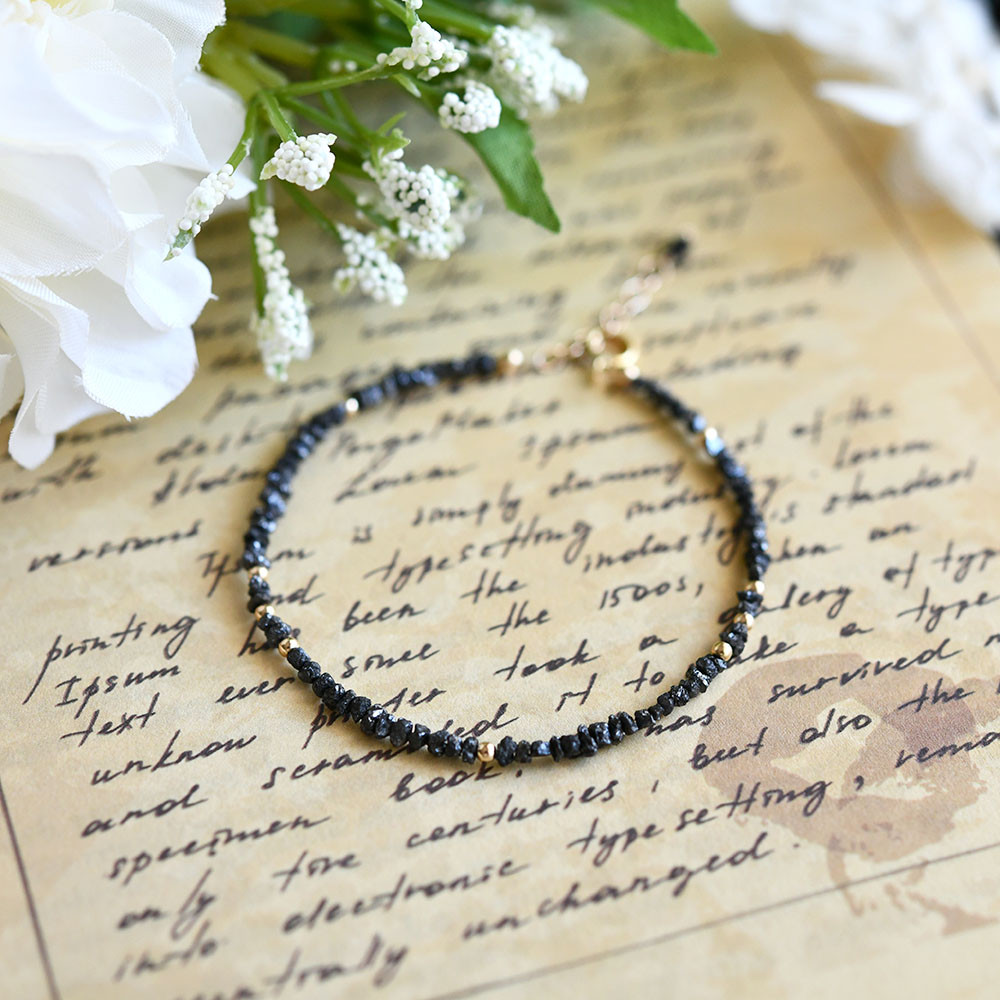 「永遠不変」ブラックダイヤモンドのブレスレット　4月誕生石 一周タイプ