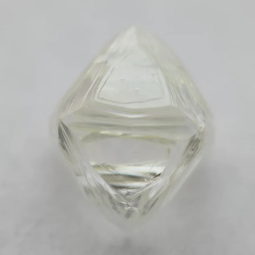 天然 ダイヤモンド ソーヤブル結晶 正八面体 0.402ct Hカラー
