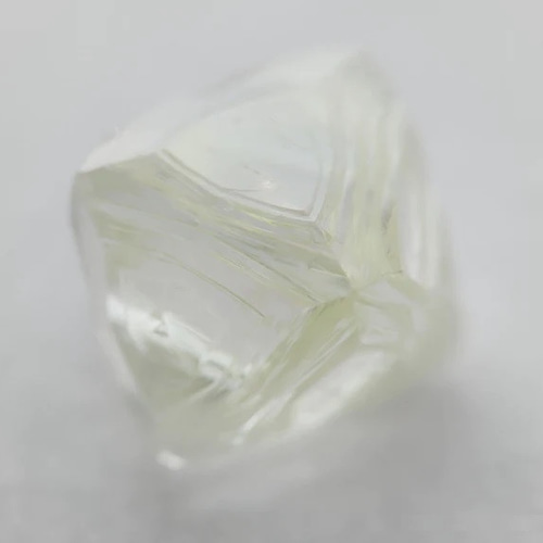 天然 ダイヤモンド ソーヤブル結晶 正八面体 0.402ct Hカラー