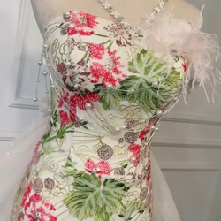 新作！美品　マーメイドドレス　可愛い花　抜群のおしゃれ見え　キャミソール パール付け　ウェディングドレス/パーティー二次 3枚目の画像
