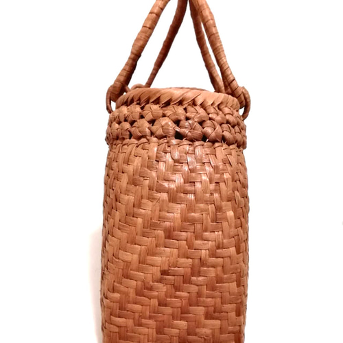 山葡萄バッグニ段花結び かごバッグ 山葡萄バッグ魅力 通販｜Creema  