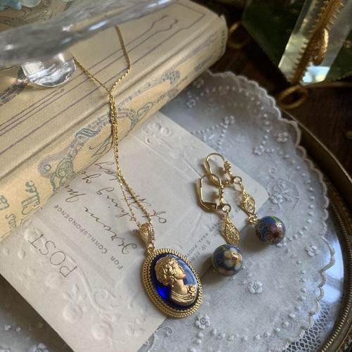 カメオ サファイアブルーカラー ウエスタンアンティーク レトロ