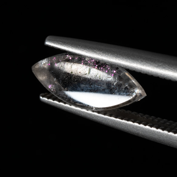 【ネオンピンクのきらめき】ピンクファイヤークォーツ  1.45ct 15枚目の画像