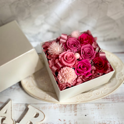 プリザーブドフラワーボックスアレンジメント ピンクローズ ホワイト