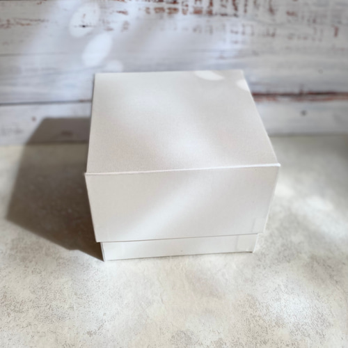 プリザーブドフラワーボックスアレンジメント ピンクローズ ホワイト