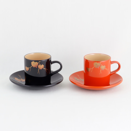 伝統工芸 輪島塗 ペア珈琲カップ 蔦蒔絵【1103-1】 ティーカップ 伝統