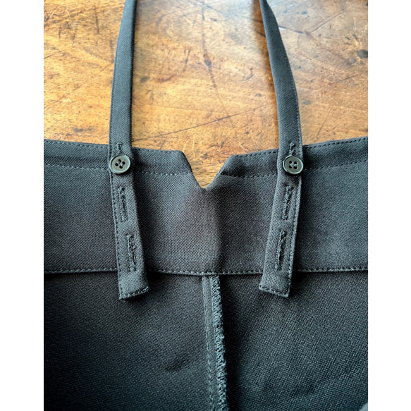 超輕❤️選擇您的長度❤️可調節長度，帶紐帶❤️寬鬆精緻的工裝褲❤️精緻的輪廓❤️四季皆宜 第19張的照片