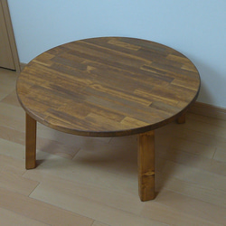 丸型ローテーブル、折りたたみ脚、直径83㎝、オーク色 3枚目の画像