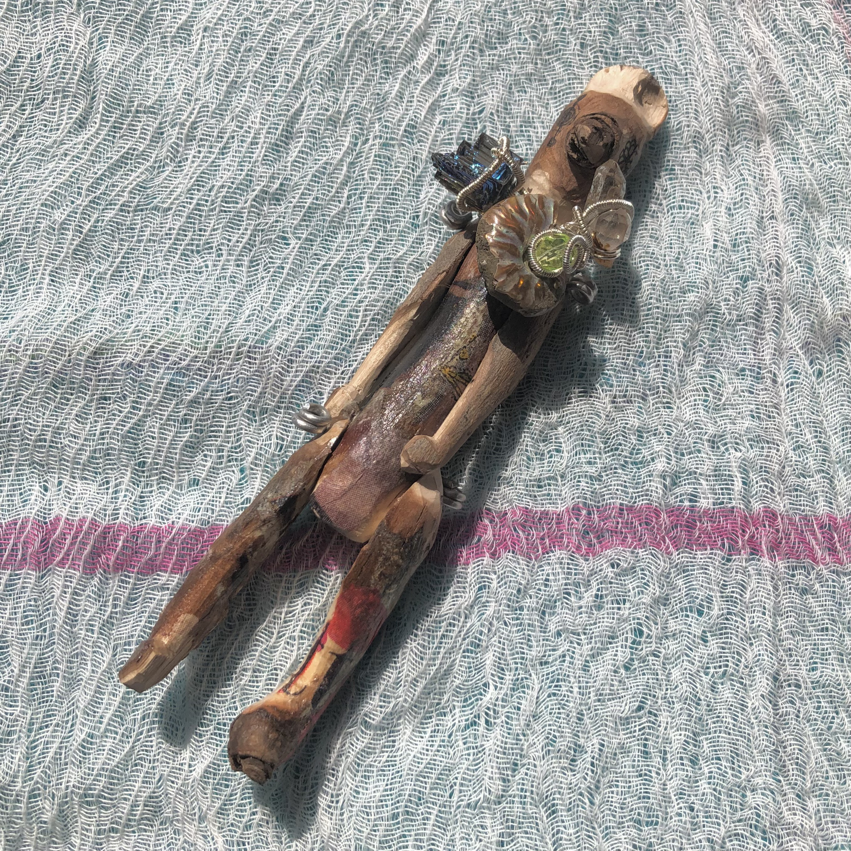 鉱物doll  旅するくま　『うず』