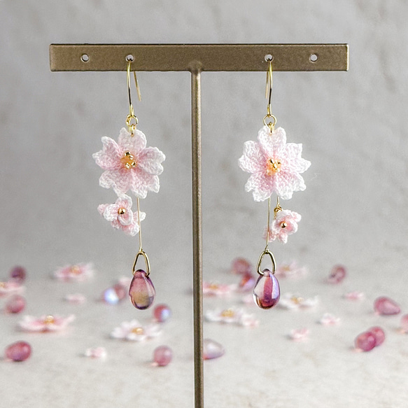 桜と小花のピアス/イヤリング 4枚目の画像