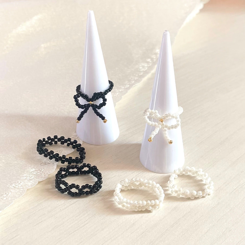 No.9【ビーズリング3点セット】ブラックリボン / ホワイトリボン