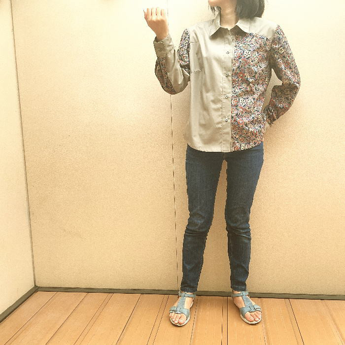 花柄のちょっと大きめシャツブラウス