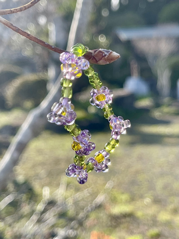 お花ブレスレット（ラベンダー）（フリーサイズ） 1枚目の画像