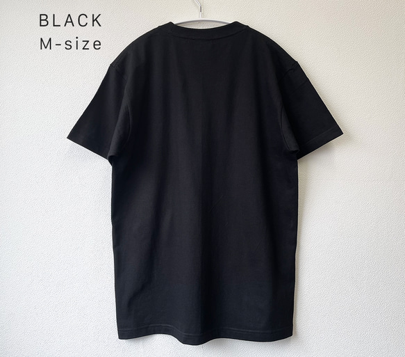 送料無料＊魚ワッペンTシャツ【ふぐ・ブラック】コットン 半袖 シンプル ベーシック ワンポイント 黒無地 父の日 メンズ 6枚目の画像