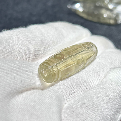 印象のデザイン 1個 リビアングラス 高品質 手彫り彫刻 九眼天珠 天珠 天然石 ブレスレット・バングル