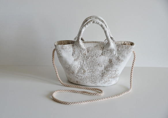 【數量有限】SAFECO 法國 Toile de Jouy 提花 2way Basket Bag Latte (Toile de 第9張的照片