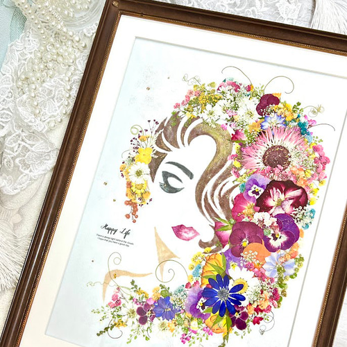 押し花アート　額縁　風景　ハンドメイド フレームの中で咲く「押し花アート」で暮らしに彩りを | Craftie
