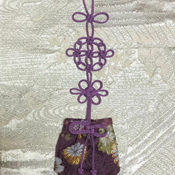 かりろく（掛け香)菊　藤色（wall-hanging incense bag)　 1枚目の画像