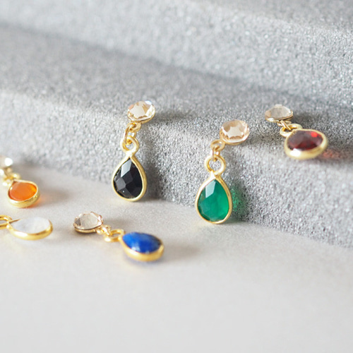 四葉のクローバー花のジルコニア 貼るピアス イヤリング 痛く