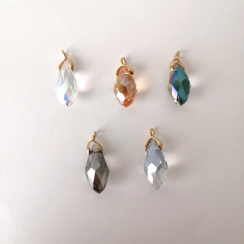 大人気【キラキラしずくのブックマーカー】 本のしおり しおり