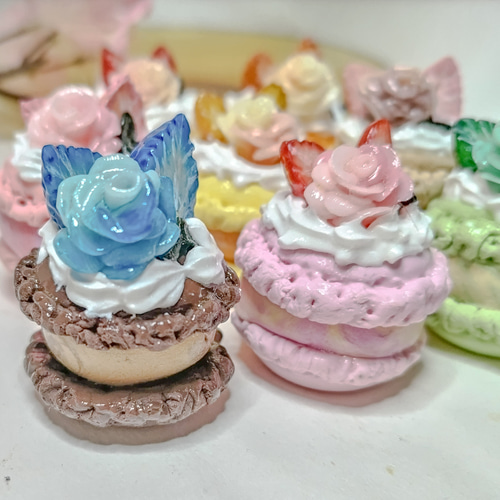 ツヤツヤのイチゴとバラのマカロン 全8種 フェイクスイーツ スイーツ