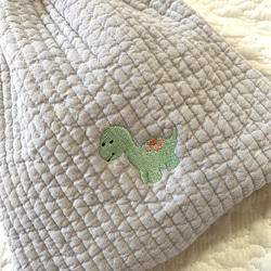 ライヴリーダイナソー　給食袋　恐竜　巾着　入園入学　刺繍　コップ袋　紐２つ通し    　 8枚目の画像