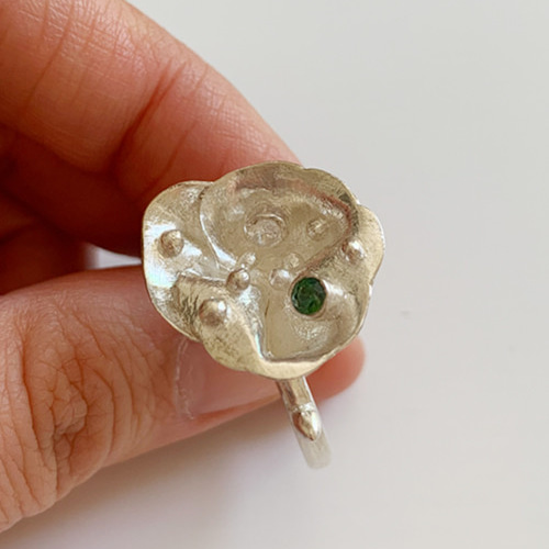 ファッション花びらリング SV99.9｣大きい花リング(13号) 指輪・リング Jewelry Attic;KYA