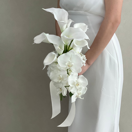 アーティフィシャルフラワーブーケ 結婚式 ウエディングブーケ 前撮り 胡蝶蘭 アーティフィシャルフラワーブーケ アームブーケ クラッチブーケ